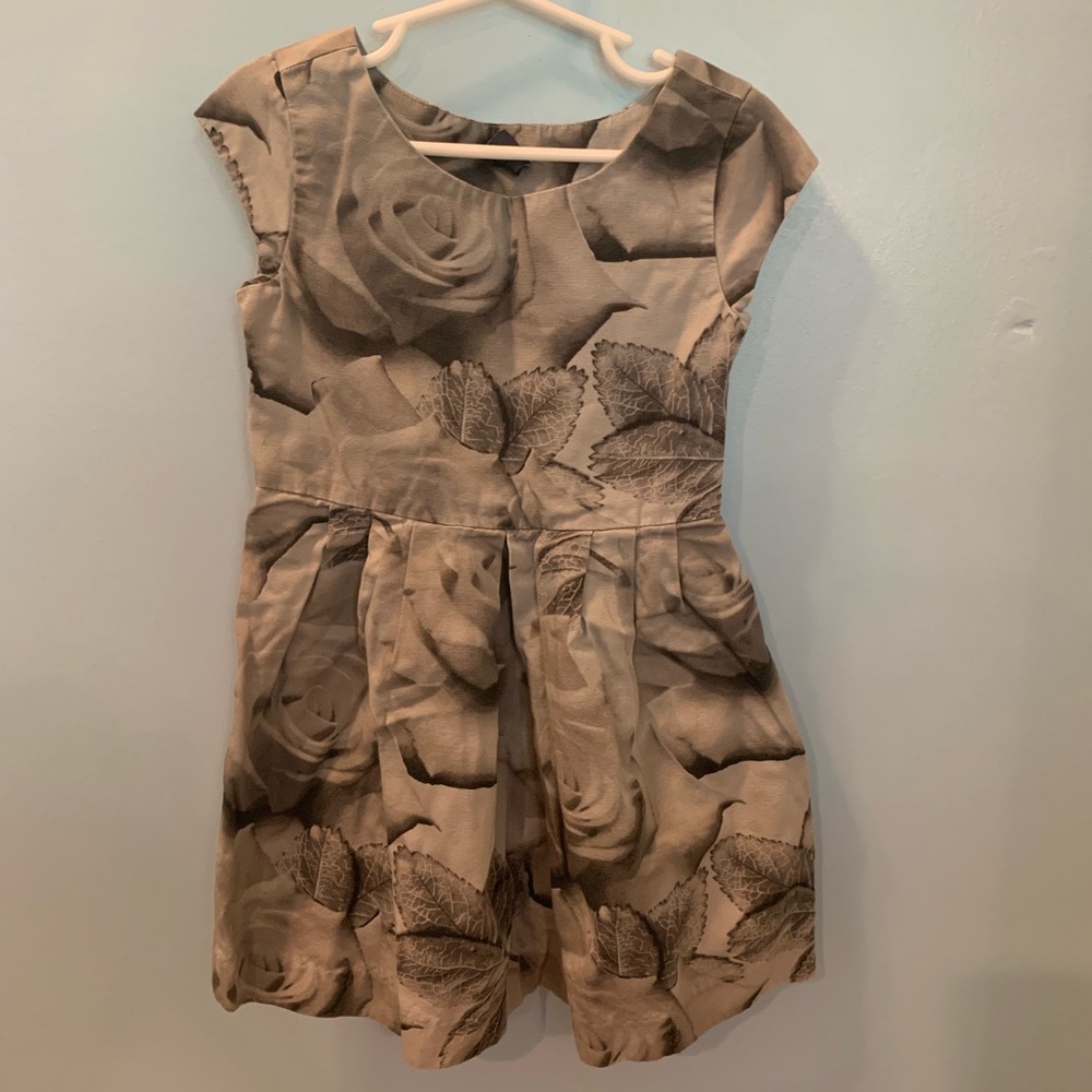 Gorgeous grey dress size 4/5!